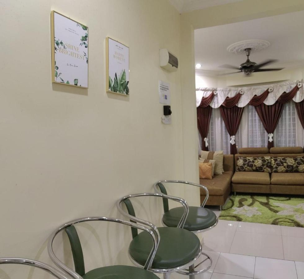 Kh Homestay Comfy N Calm Seri Manjung Kültér fotó
